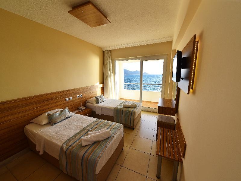 Rosary Beach Hotel Фетие Екстериор снимка