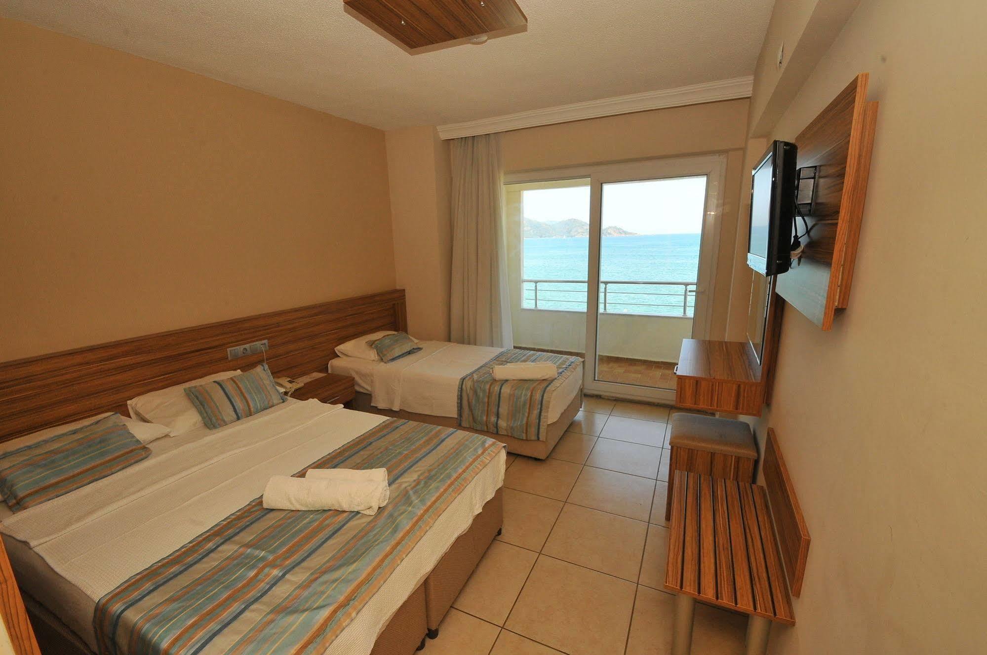 Rosary Beach Hotel Фетие Екстериор снимка