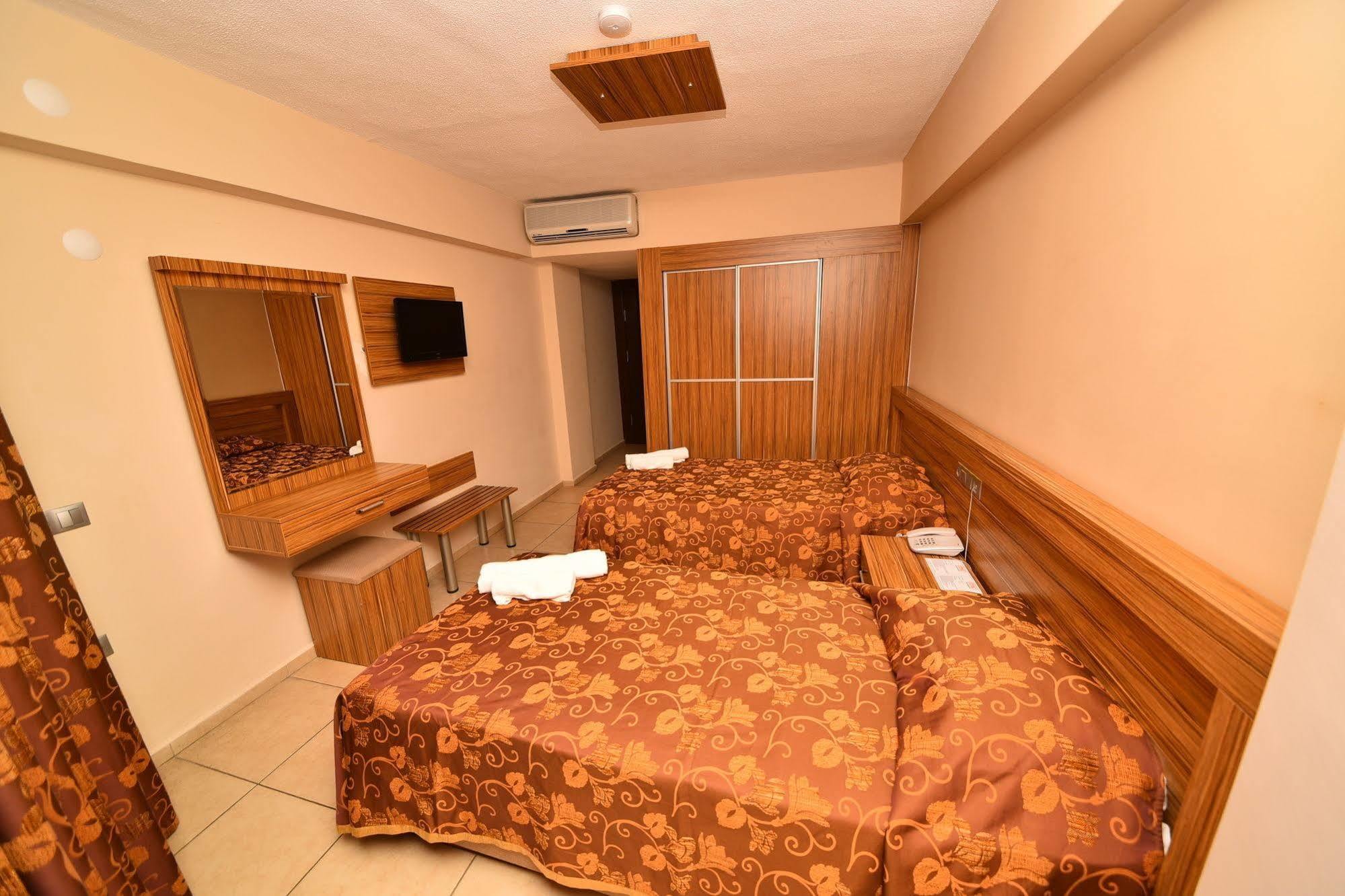 Rosary Beach Hotel Фетие Екстериор снимка