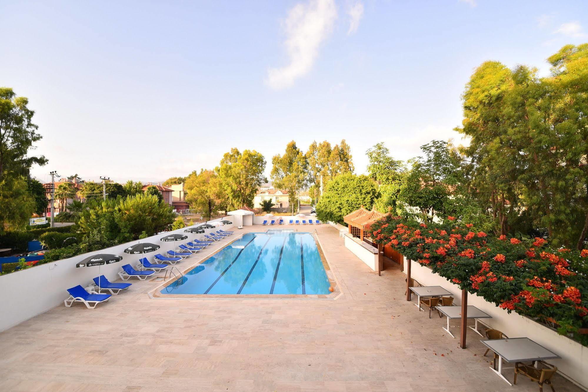 Rosary Beach Hotel Фетие Екстериор снимка